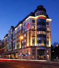 London Marriott Hotel Maida Vale 1079099 Image 2